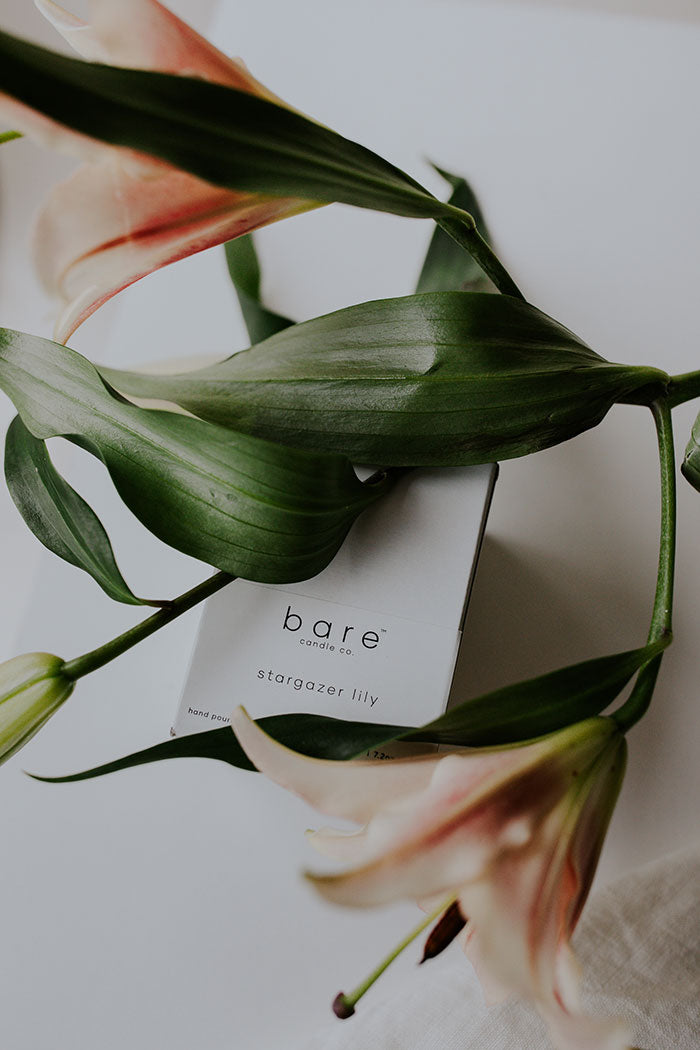 packaging of Stargazer Lily soy candle